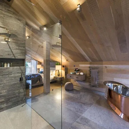 شقة Hidden In The Heights: A Luxurious Retreat *